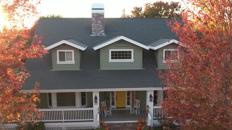 Fast & Reliable Emergency Roof Repairs in Littleton Common, MA